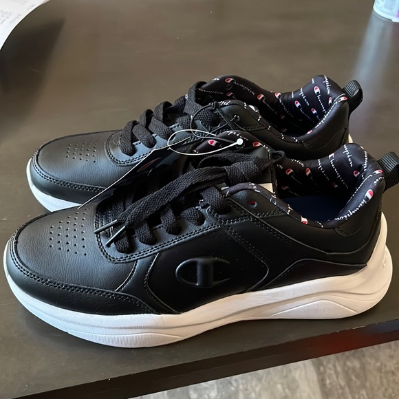 Woman’s Champion Next Emboss - Picture 2 of 5